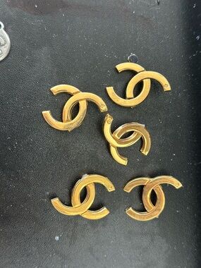 CHANEL Gold Interlocking CC Logo Charms - Women Bags